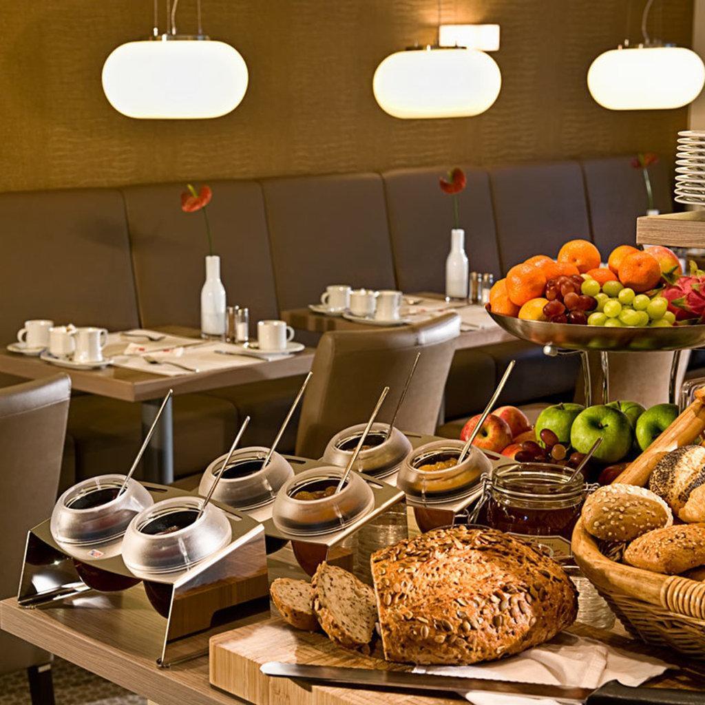 Hotel Conti Duisburg - Partner Of Sorat Hotels Eksteriør billede
